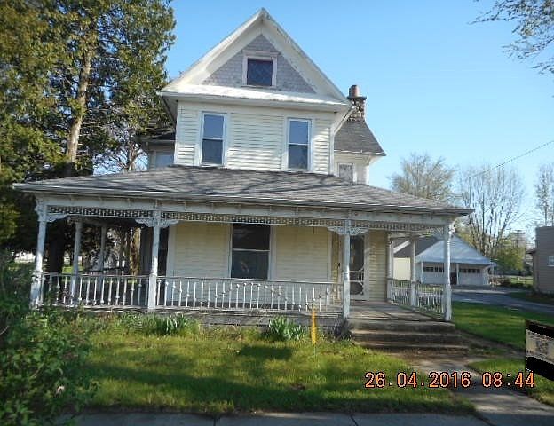 1st image of 122 Bryant Ave