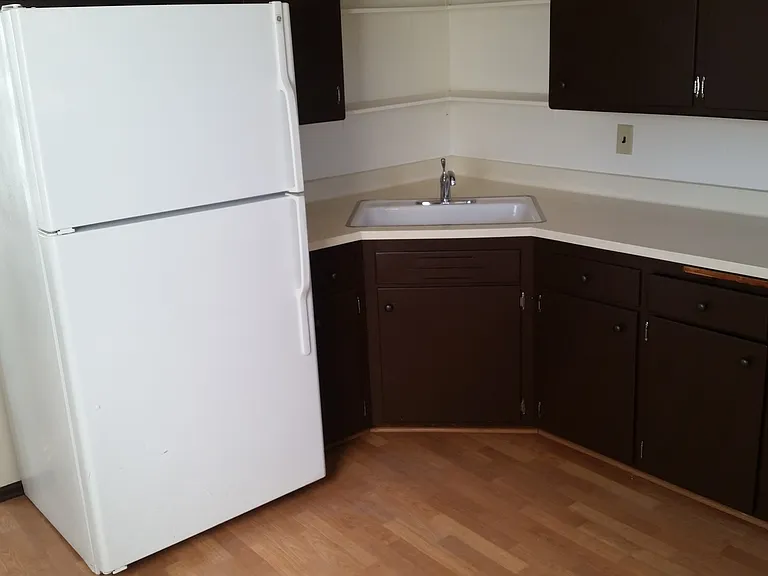 N88W15115 Cleveland Ave #33 — Photo 7