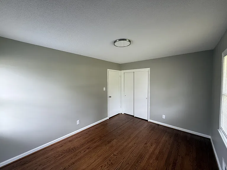 120 Woodbine Ter — Photo 32