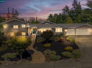 102 Oak Ct, Clayton, CA