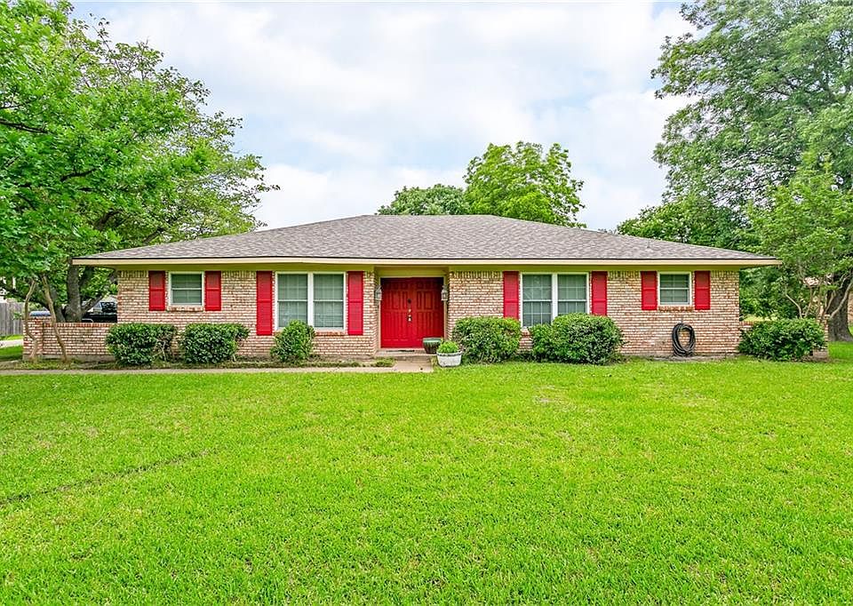 1st image of 212 Meadowlark Ln