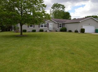 61284 Spencer Rd, Cassopolis, MI 49031