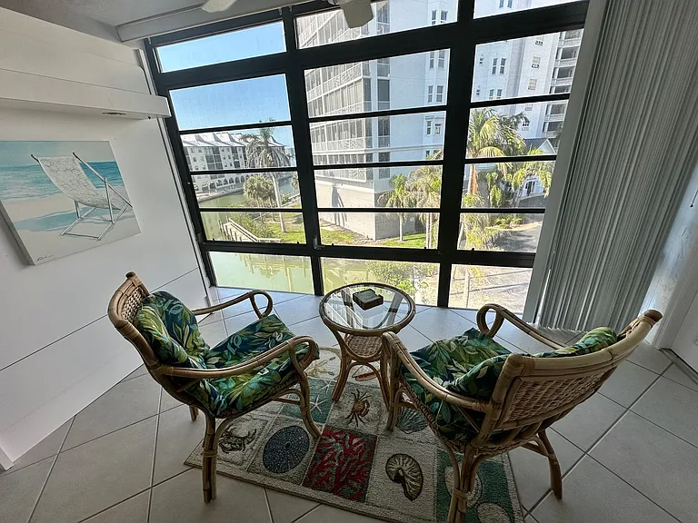 377 Vanderbilt Beach Rd #303 — Photo 2