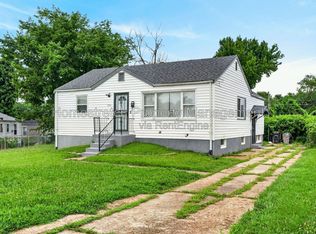6006 Cascade Dr, Saint Louis, MO 63134