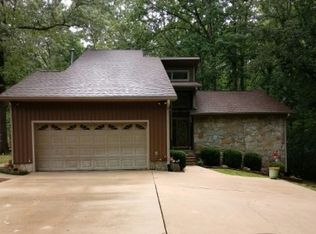 635 Country Estates Dr, Winchester, TN 37398