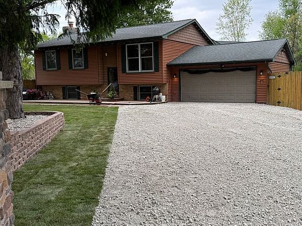 9857 Silver Ct
