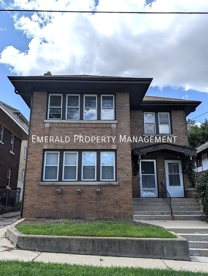 2 bed, $1,250 — Photo 1