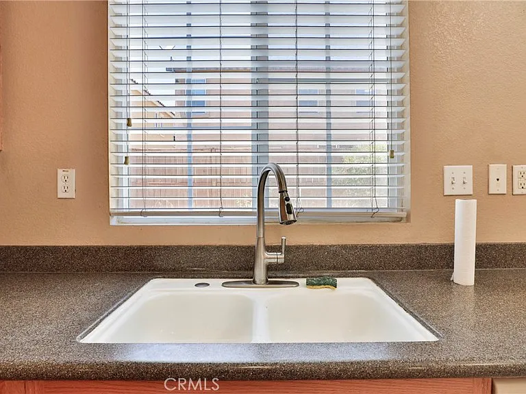 1765 Yvonne Ct — Photo 19