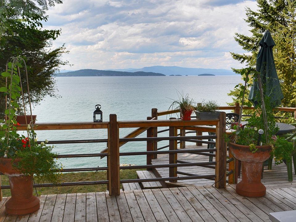 Deck Lake View 2