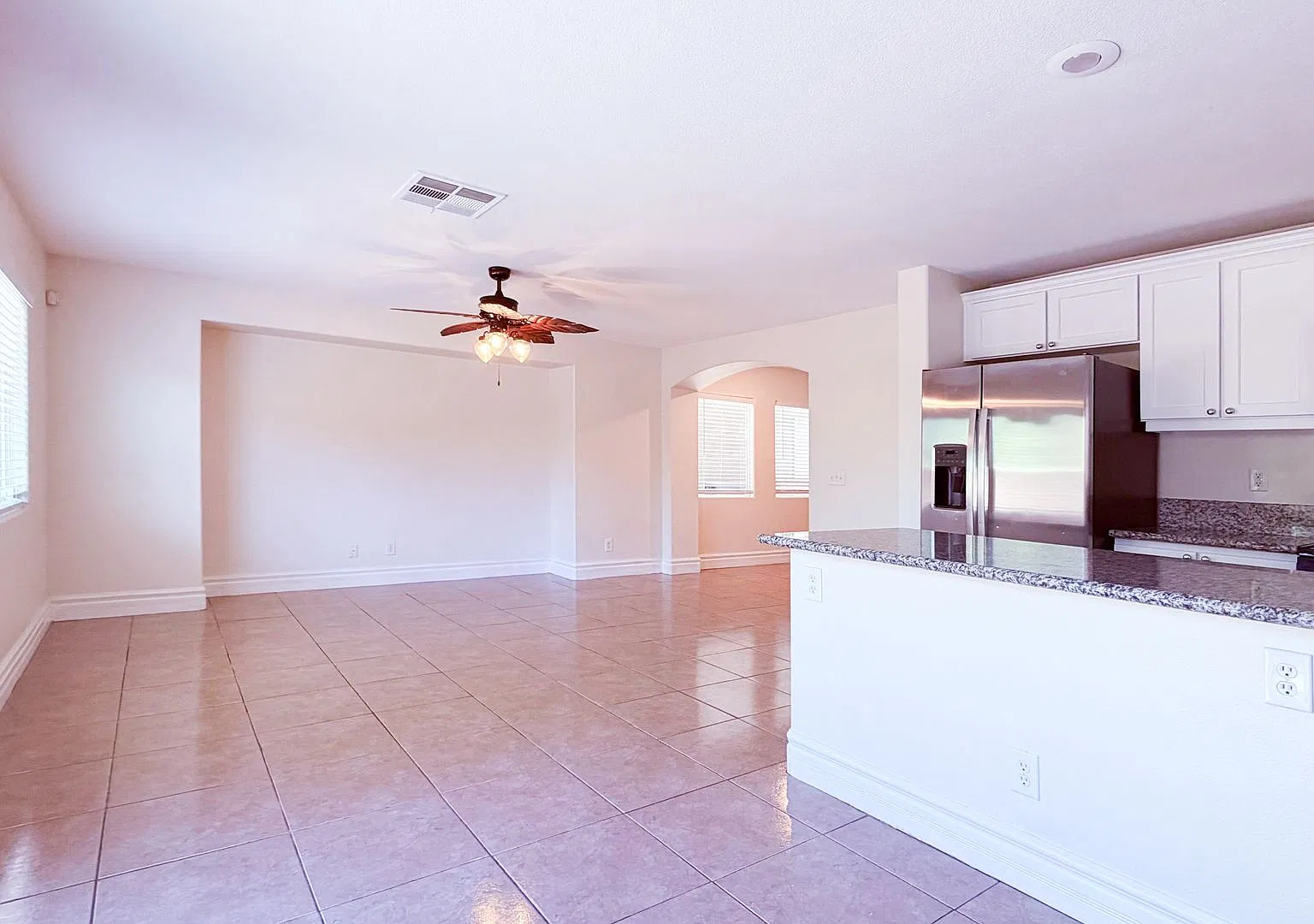 Wonderful 4-bedroom, 3-bathroom home located in the desirable Rhodes Ranch golf course community — Photo 2