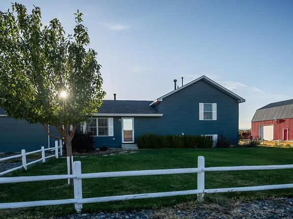 948 Road 7, Powell, WY 82435