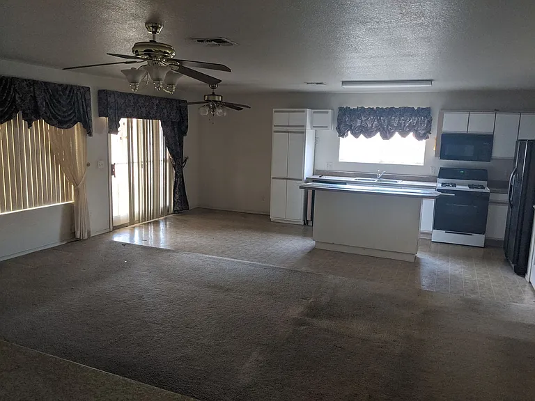 6292 S Avenue De La Chandelle — Photo 6