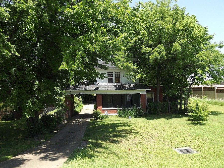 1st image of 1116 N Parkway