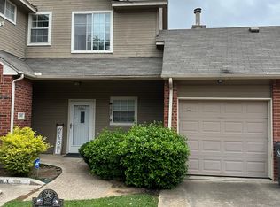 2507 Pinegrove Cir, Arlington, TX 76006