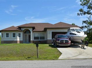 747 Chemstrand St E, Lehigh Acres, FL 33974