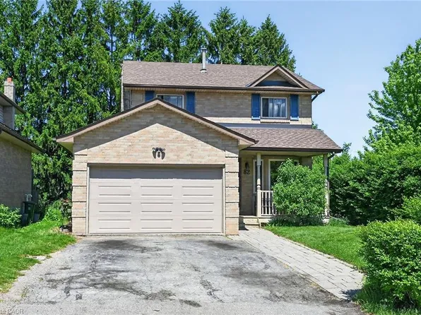 82 Braeheid Ave, Hamilton, ON L8B 0C6