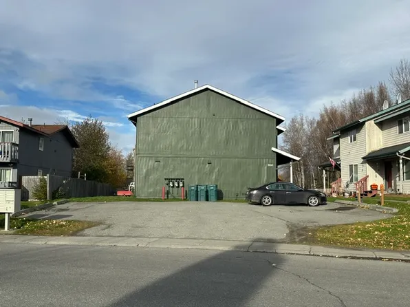 9841 Grange Dr, Anchorage, AK 99515
