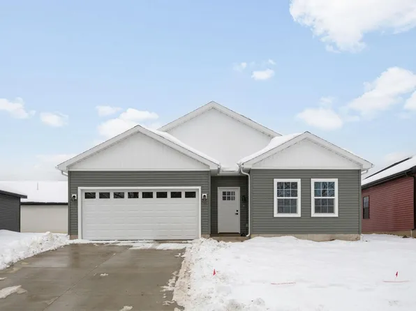 1707 Thornhill Dr, South Bend, IN 46614