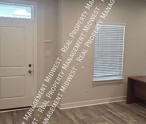 3rd image of 3114 White Ash Dr