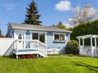 3610 SW Kenyon St, Seattle, WA 98126