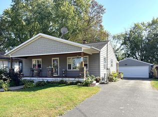 335 Chestnut St E, Annandale, MN 55302
