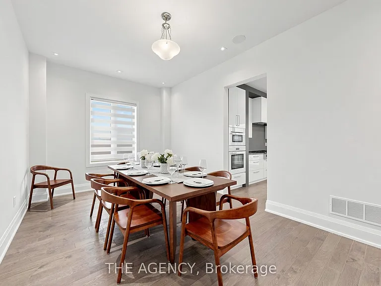 32 Conger St — Photo 11