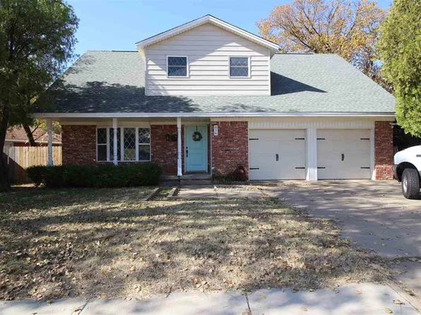 816 NW 50th St, Lawton, OK 73505