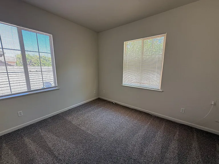 3588 Silverwood Rd — Photo 13