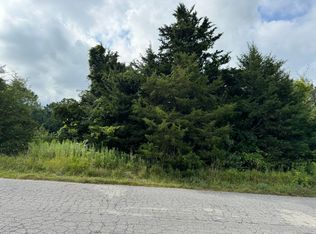 227 Riviera Dr, Brooklyn, MI 49230