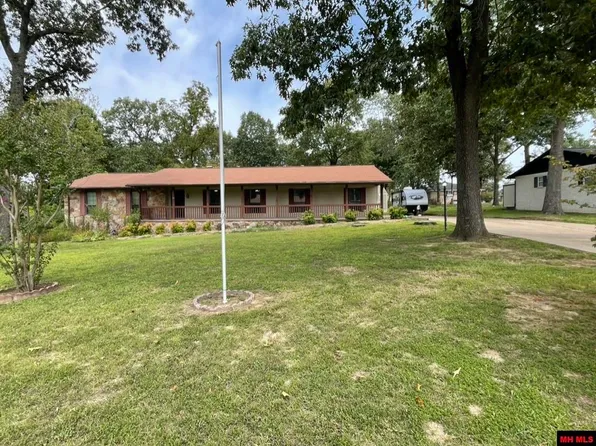 703 Fulton St, Mountain Home, AR 72653