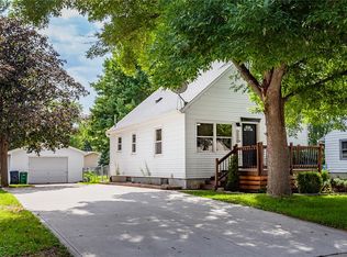 7110 Monroe Ct, Urbandale, IA 50322