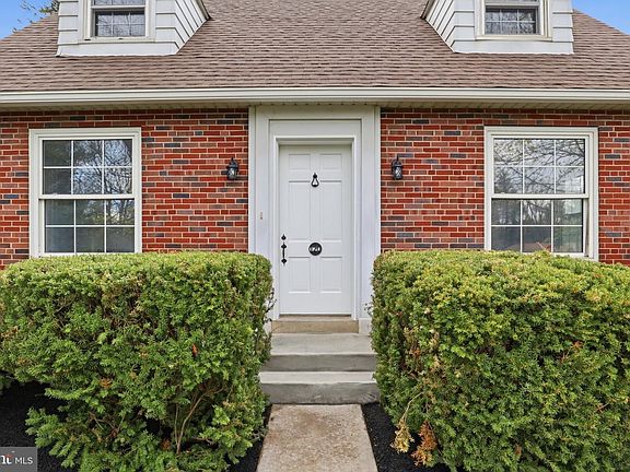 5th image of 120 Maple Rd