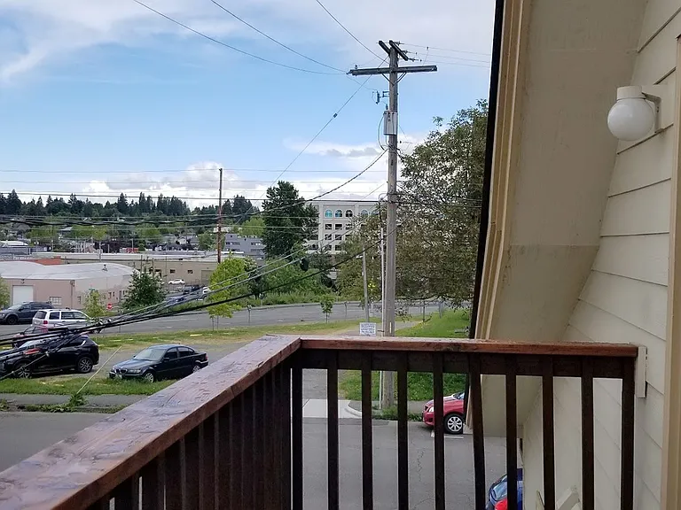 717 Adams St SE — Photo 15