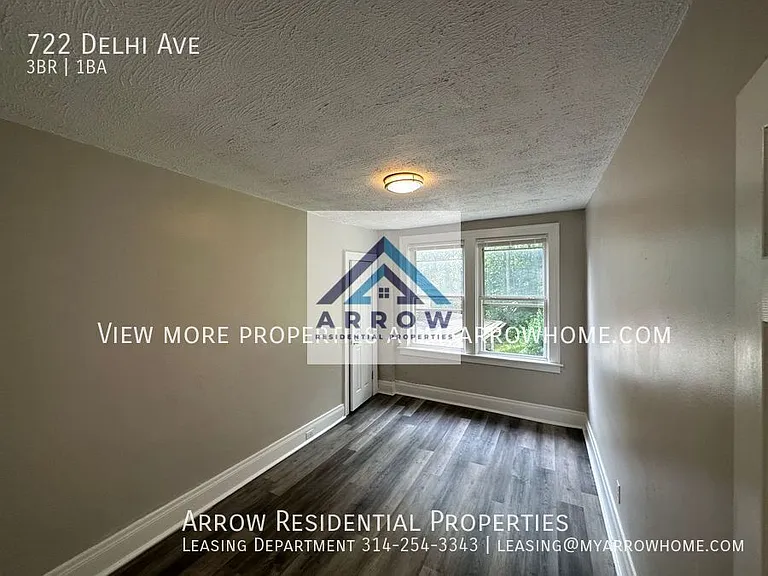 722 Delhi Ave — Photo 6