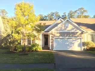 4 Larkspur Cir, Georgetown, MA 01833