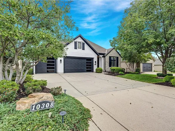 10308 W 142nd St, Overland Park, KS 66221