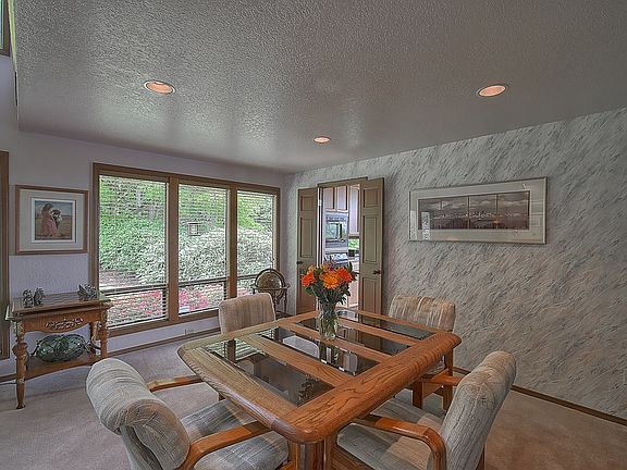 3rd image of 16020 169th Ave NE