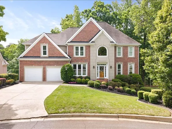 636 Goldenwood Ct, Powder Springs, GA 30127