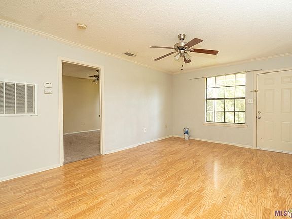 4th image of 915 W Macci St #22-D