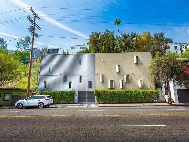 2225 Hyperion Ave #B — Photo 3