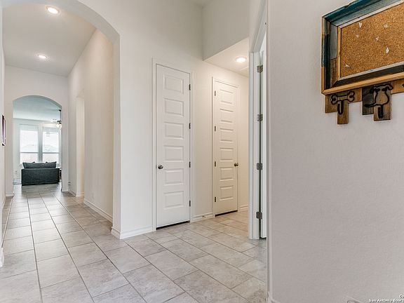 5th image of 10306 Cactus Hills