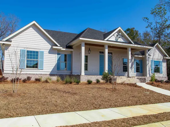 2856 Longleaf Ml, Saint Cantonment, FL 32533