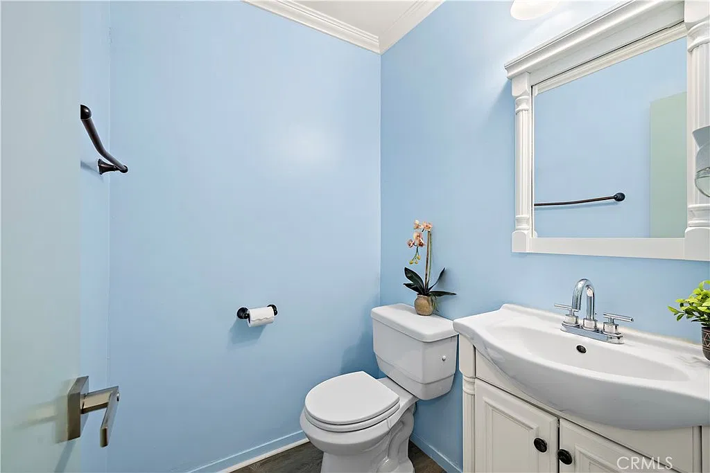 335 Cedar Ave — Photo 4