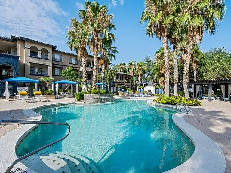 Resort Style Pool
