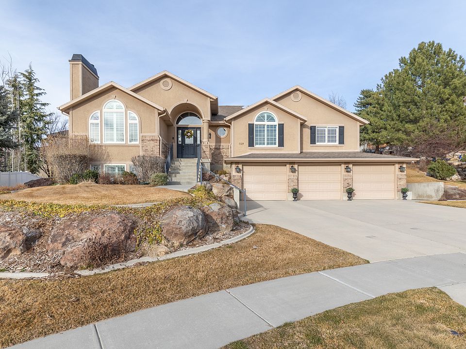 1st image of 1129 E Sanders Rd