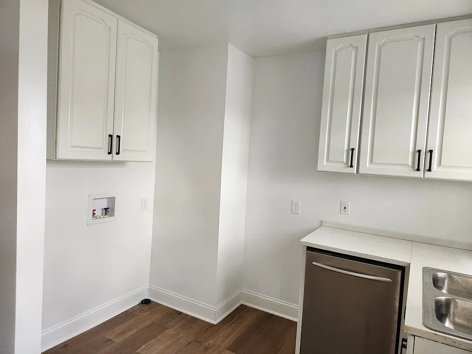 157 Merritt St SE