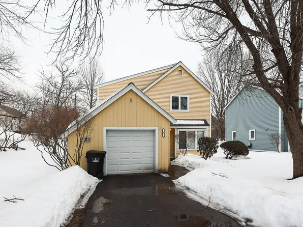 41 Jessica Drive, Nashua, NH 03060