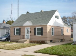 7847 19th Ave, Kenosha, WI 53143