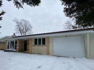 7961 W Argyle St, Norridge, IL
