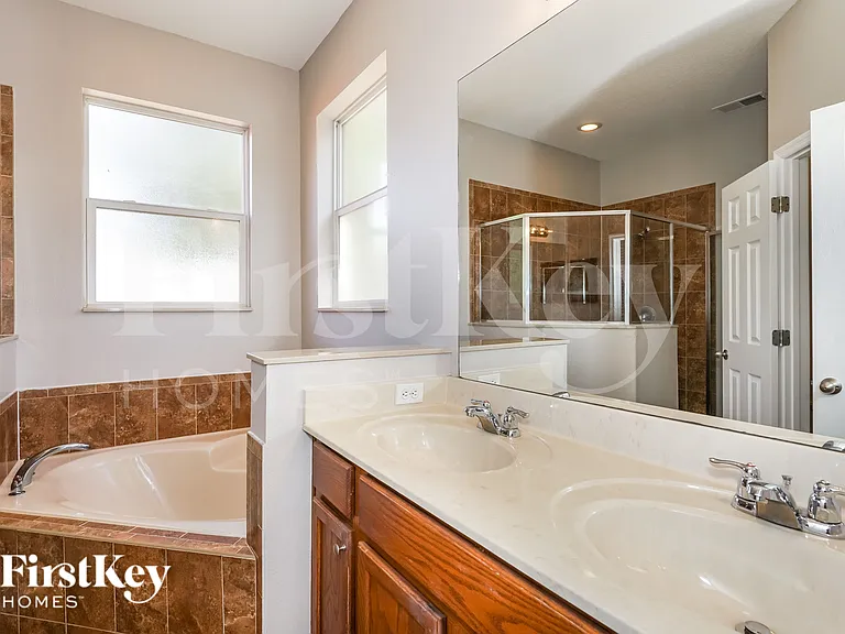 3329 Sorrel Ct — Photo 12